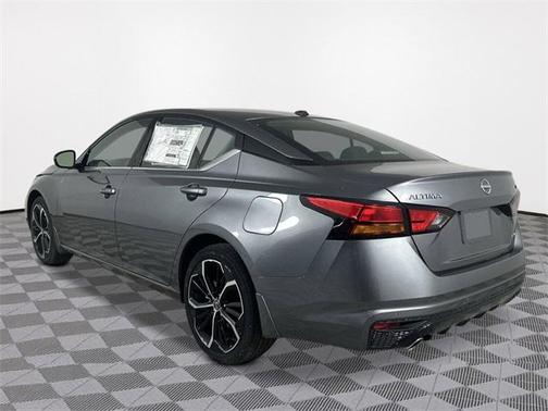 2025 Nissan Altima SR AWD