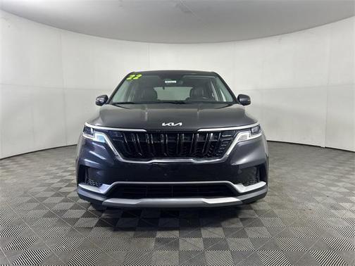 2022 Kia Carnival LXS