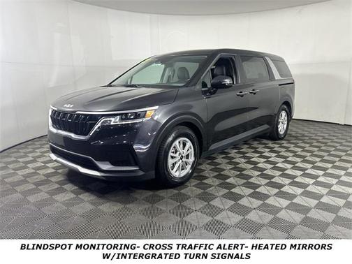 2022 Kia Carnival LXS