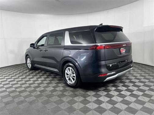 2022 Kia Carnival LXS