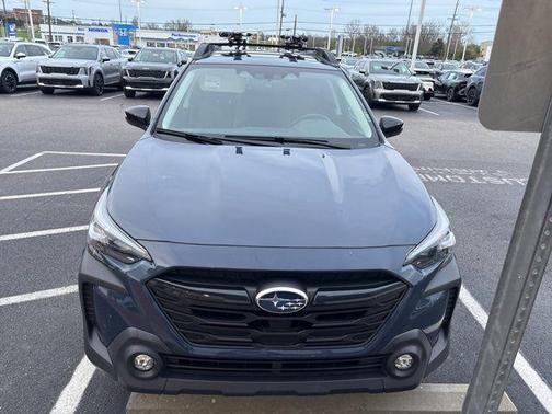 Cosmic Blue Pearl 2023 Subaru Outback Onyx Edition