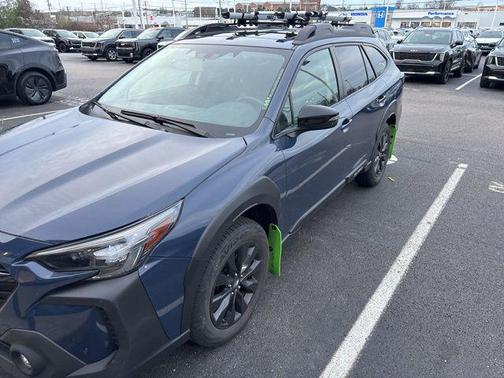 Cosmic Blue Pearl 2023 Subaru Outback Onyx Edition