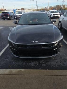 2025 Kia K4 GT-Line Turbo