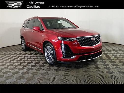 2025 Cadillac XT6 Premium Luxury FWD