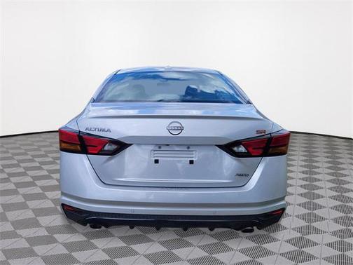 2025 Nissan Altima SR AWD