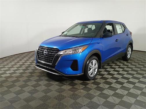 2025 Nissan Kicks S
