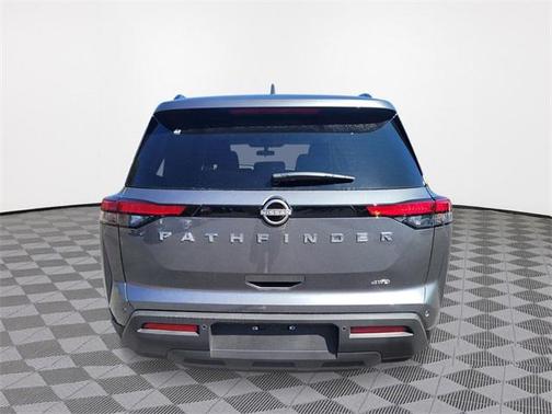 2025 Nissan Pathfinder SV 4WD