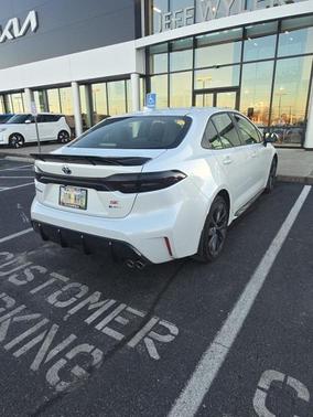 2025 Toyota Corolla Hybrid SE