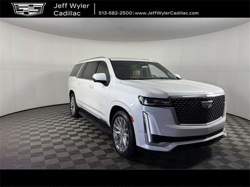 2024 Cadillac Escalade ESV Premium Luxury