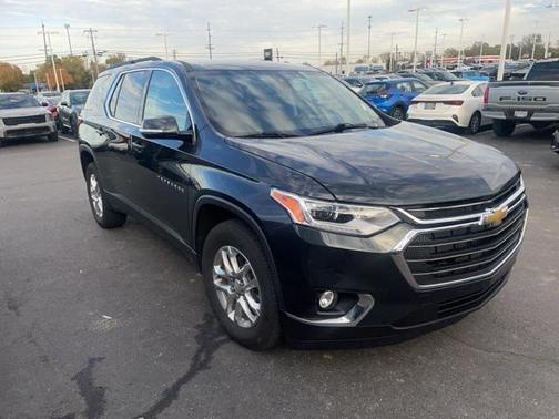 2020 Chevrolet Traverse LT Cloth