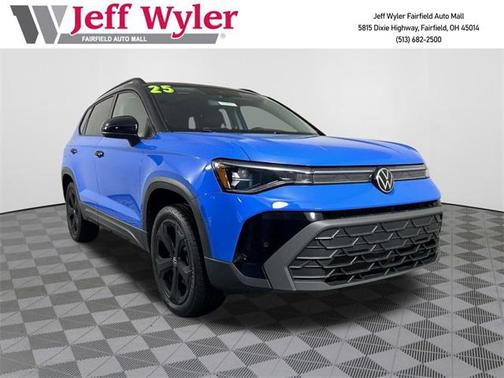 2025 Volkswagen Taos 1.5T SE Black