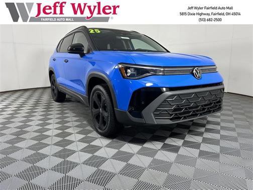 2025 Volkswagen Taos 1.5T SE Black