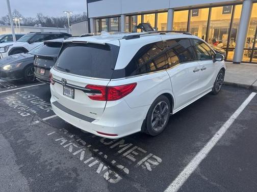 2022 Honda Odyssey Elite