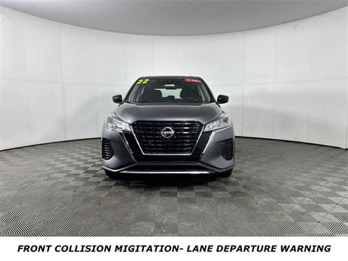 2022 Nissan Kicks S
