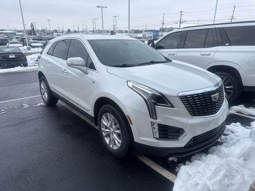 2022 Cadillac XT5 Luxury