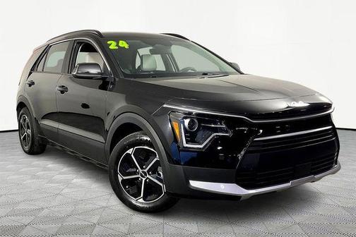 Aurora Black 2024 Kia Niro EX