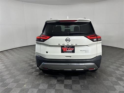 2021 Nissan Rogue Platinum