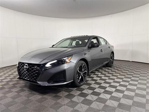2025 Nissan Altima SR AWD