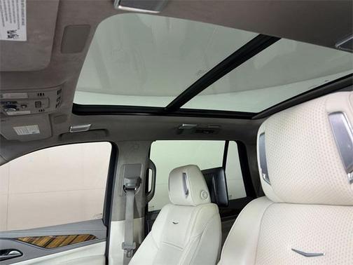 2024 Cadillac Escalade Sport Platinum