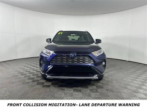 2021 Toyota RAV4 Hybrid SE