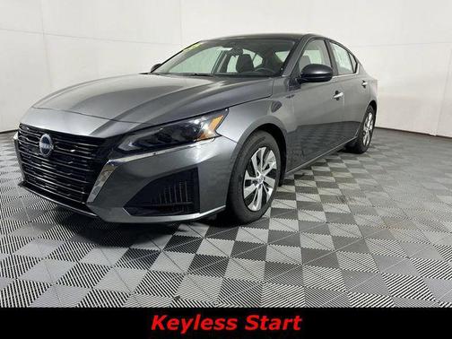 Gun Metallic 2025 Nissan Altima S FWD