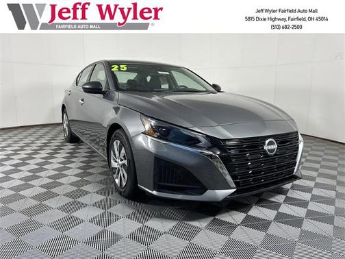 2025 Nissan Altima S FWD