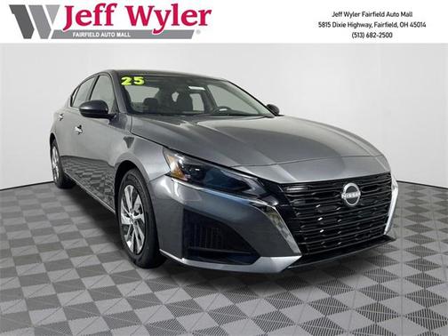 2025 Nissan Altima S FWD