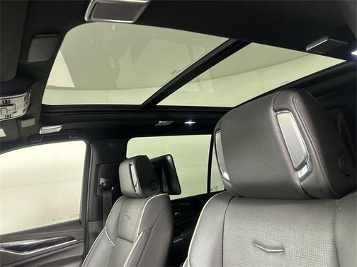 2023 Cadillac Escalade ESV Sport