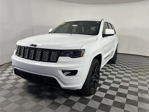 2021 Jeep Grand Cherokee Laredo