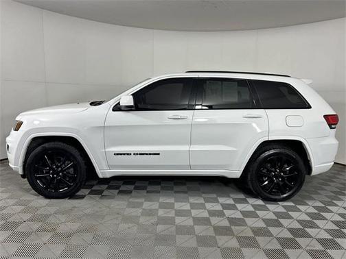 2021 Jeep Grand Cherokee Laredo
