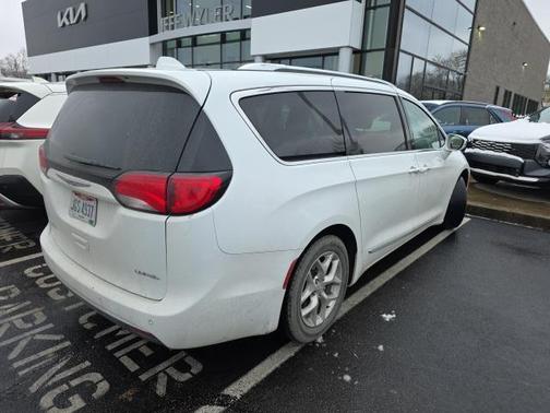 2018 Chrysler Pacifica Limited