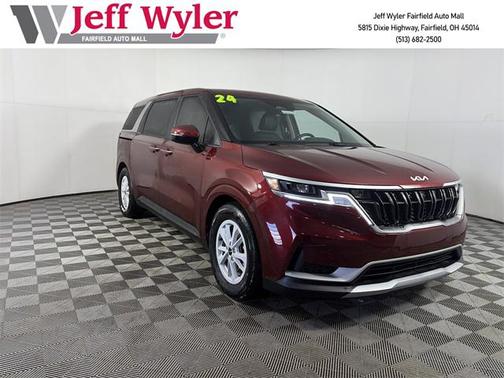 2024 Kia Carnival LX