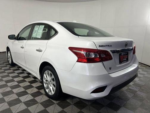 Aspen White Tricoat 2019 Nissan Sentra SV