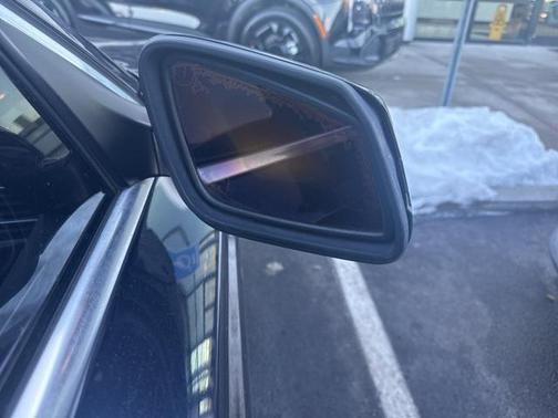 2012 BMW 750 i xDrive