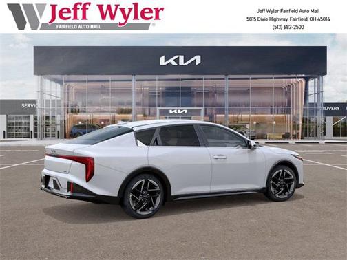 2025 Kia K4 GT-Line