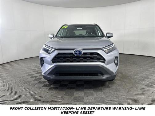 2022 Toyota RAV4 Hybrid XLE Premium