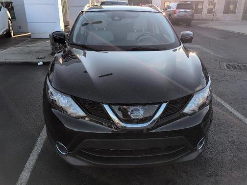 2017 Nissan Rogue Sport SL
