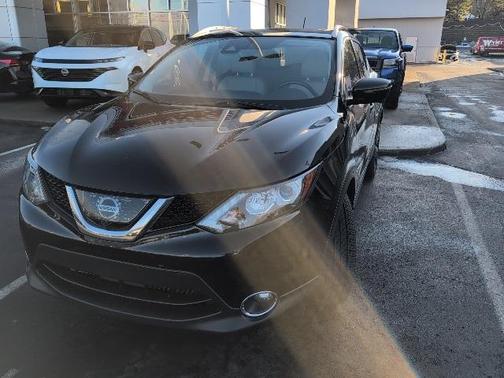 2017 Nissan Rogue Sport SL