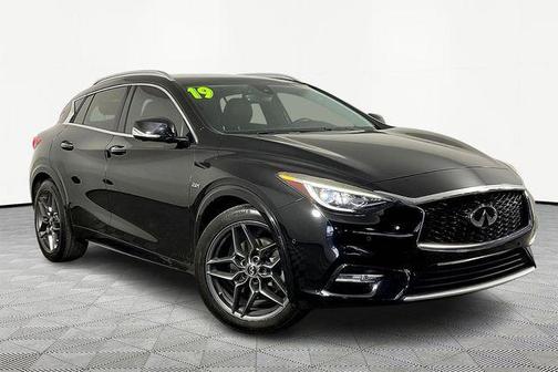 2019 INFINITI QX30 ESSENTIAL
