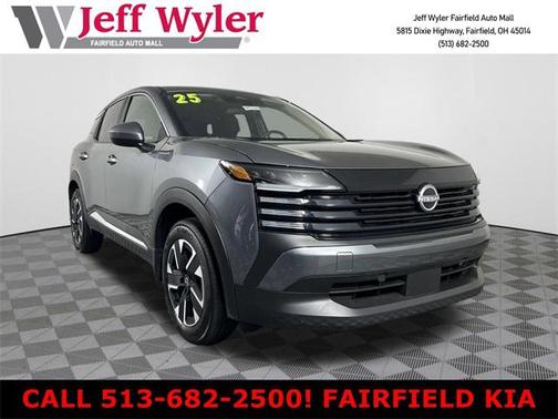 2025 Nissan Kicks SV