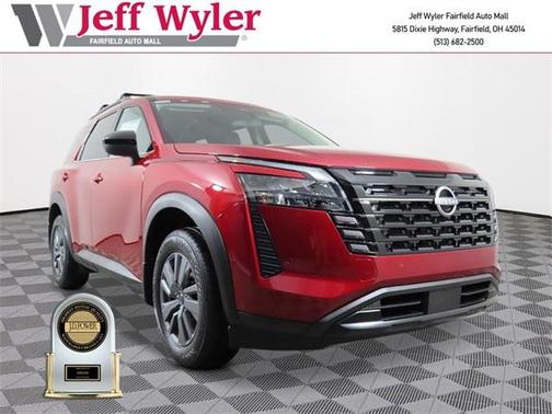 2026 Nissan Pathfinder SV