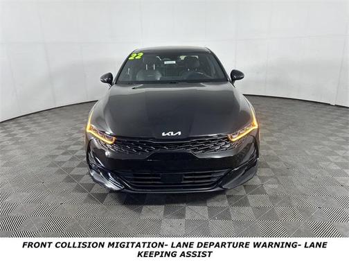 2022 Kia K5 GT-Line