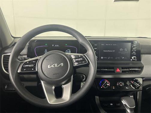 2024 Kia Seltos LX