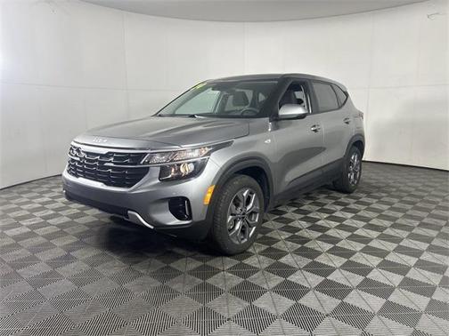 2024 Kia Seltos LX