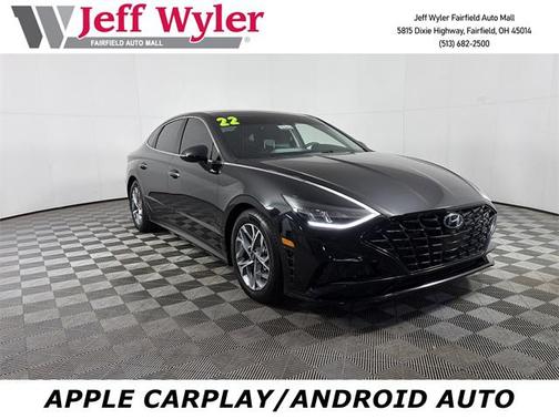 2022 Hyundai SONATA SEL