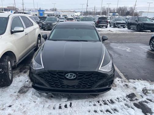 2022 Hyundai SONATA SEL