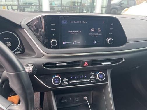 2022 Hyundai SONATA SEL