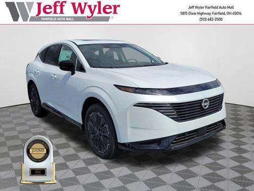 Everest White Pearl Tricoat 2026 Nissan Murano Platinum