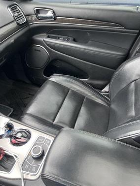 2019 Jeep Grand Cherokee Overland