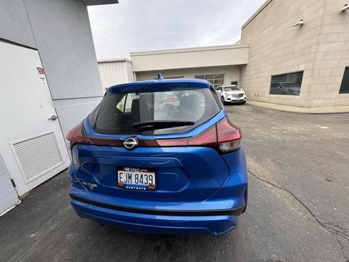 2024 Nissan Kicks S